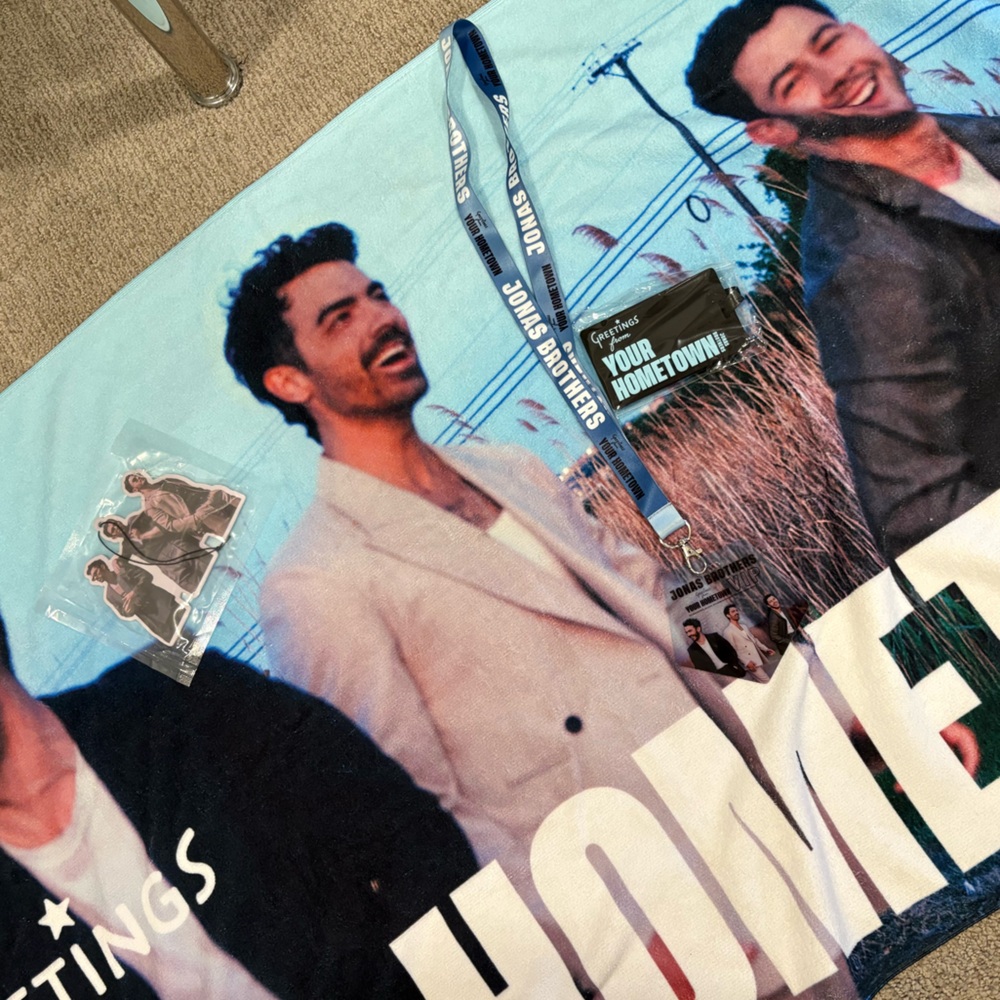 Jonas Brothers VIP Memorabilia🩵